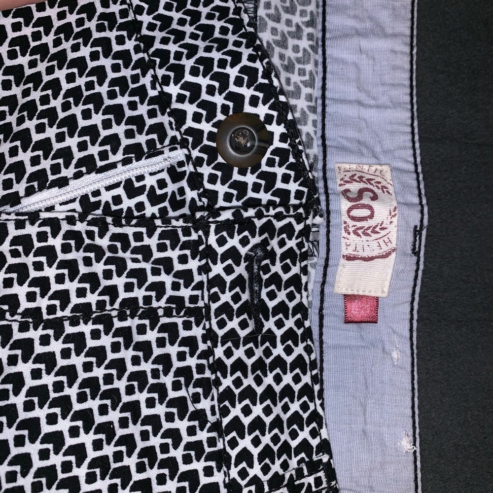 Black &white cute shorts and blue& white shorts! - Picture 3 of 5